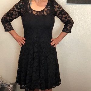 Black lace dress